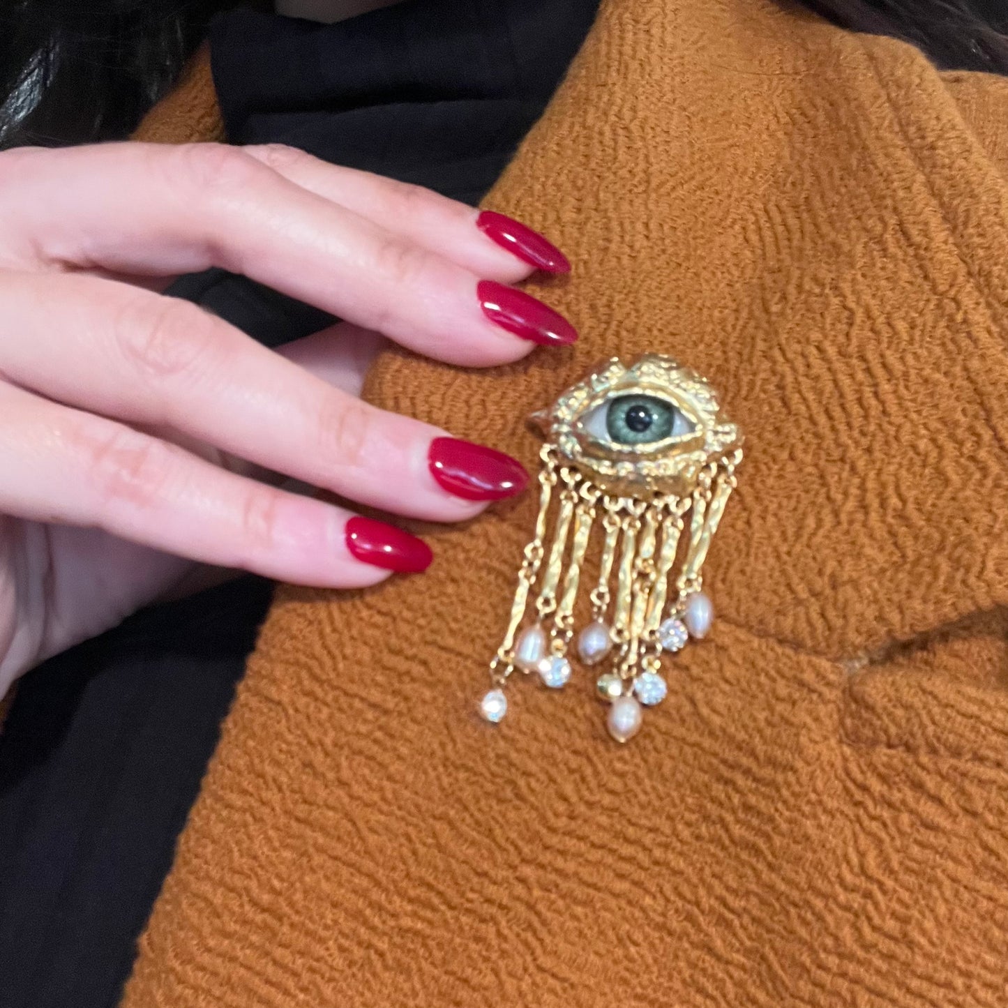 Lovers Eye Victorian Inspired Brooch Lapel Pin V1