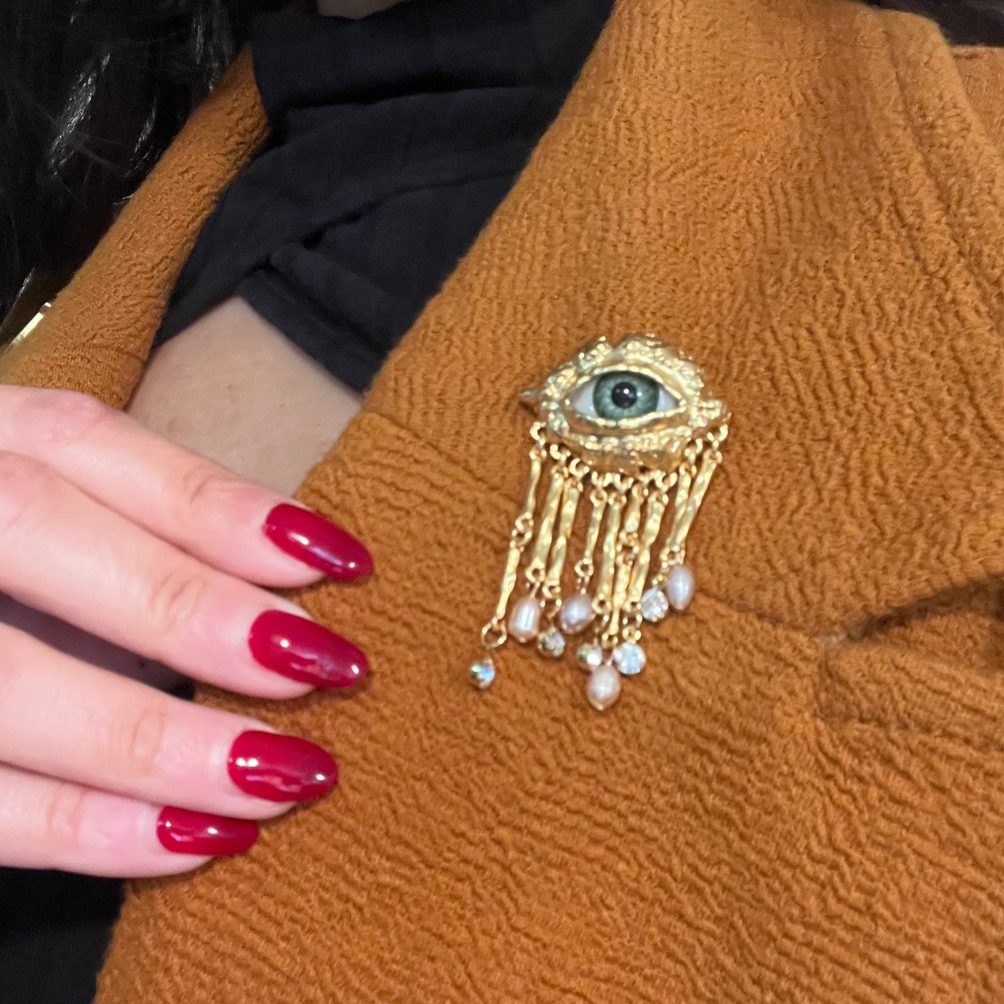 Lovers Eye Victorian Inspired Brooch Lapel Pin V1